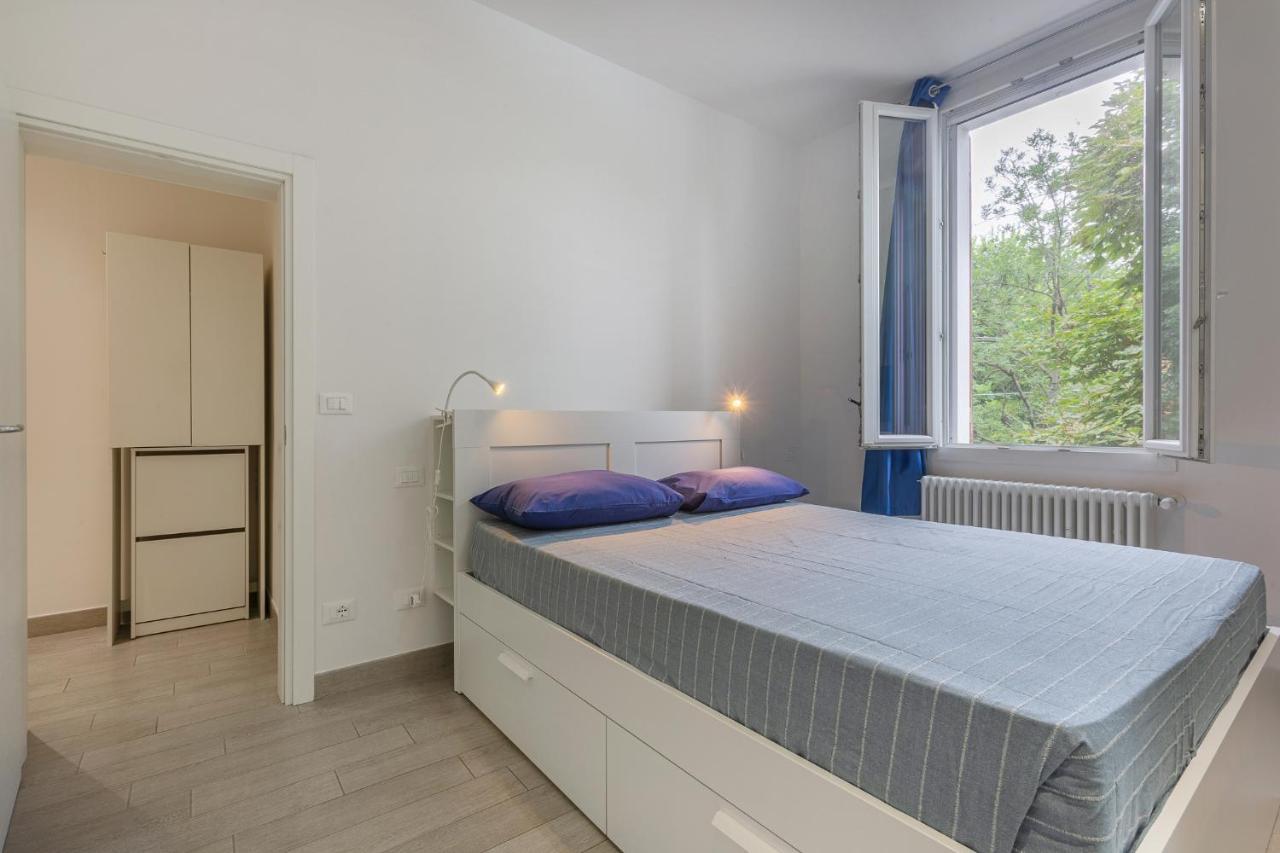 Bolognina Bright Apartment Near The Station Bologna Ngoại thất bức ảnh