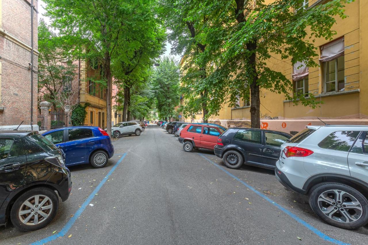 Bolognina Bright Apartment Near The Station Bologna Ngoại thất bức ảnh